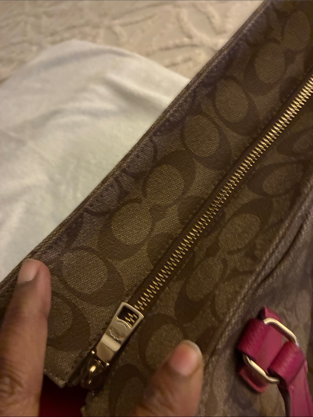 Pre-owned Coach Brown Signature C” canvas Tote/Diaper bag w/Pink Leather Trim - Picture 7 of 16